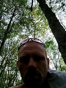 Eat it from the back online show from 09-27-25, 10:26