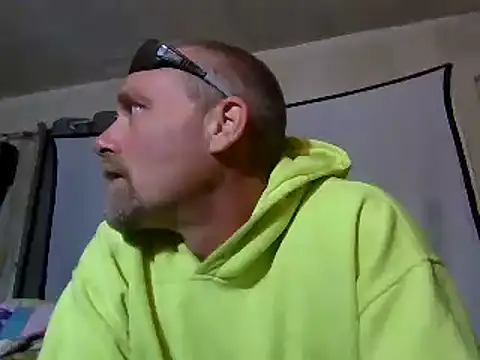 Eat it from the back online show from 10-02-25, 02:18