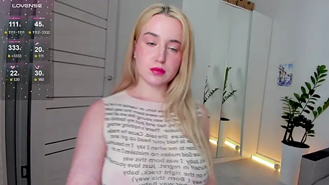 Snapshot of acidjuice0 chatting on 10-11-25, 10:41 acidjuice0 online show from 10-11-25, 10:41