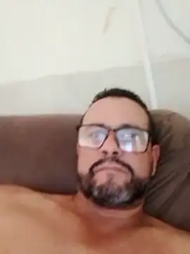 Snapshot of jssaf chatting on 12-22-25, 11:51 jssaf online show from 12-22-25, 11:51