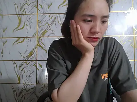 Snapshot of Lyzizi_lovely09 chatting on 04-28-26, 01:37 Lyzizi lovely09 online show from 04-28-26, 01:37