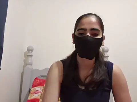 BobtailFormal online show from 01-08-26, 08:33