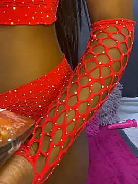 LonelyQueenxx25 online show from 07-18-26, 06:01