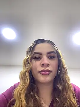 CharlotteBrownn  online show from 11-13-25, 04:00