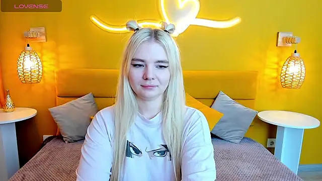 RuthBryant online show from 10-11-25, 01:16