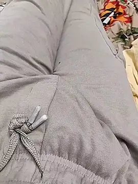 Snapshot of themasklover chatting on 12-18-25, 04:57 themasklover online show from 12-18-25, 04:57