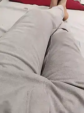 Snapshot of themasklover chatting on 02-24-26, 05:33 themasklover online show from 02-24-26, 05:33