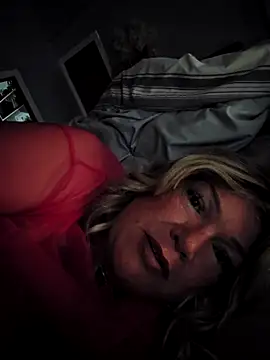 Sugarloveless online show from 10-15-25, 08:53