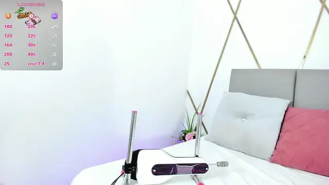 Venuswilds online show from 09-15-25, 11:32