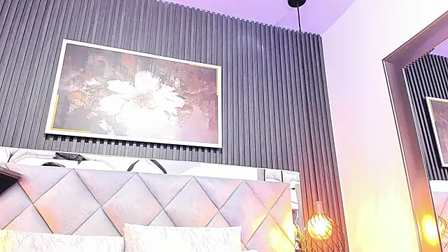 Luna Naughty1 online show from 10-15-25, 02:50