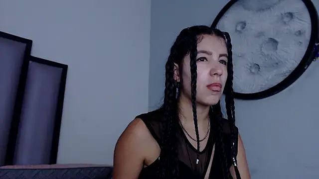 Lucy-23 online show from 02-15-26, 05:37