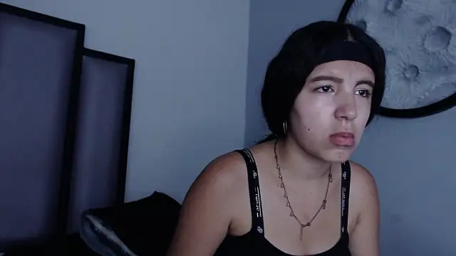 Lucy-23 online show from 02-18-26, 05:25