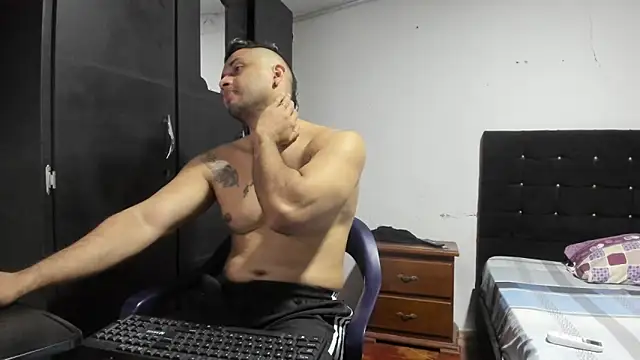 Ryan xc1 online show from 02-10-26, 03:21