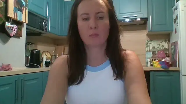 ALICAINWONDERLAND online show from 11-02-25, 05:37