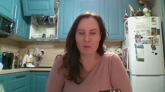 ALICAINWONDERLAND online show from 02-26-26, 03:33