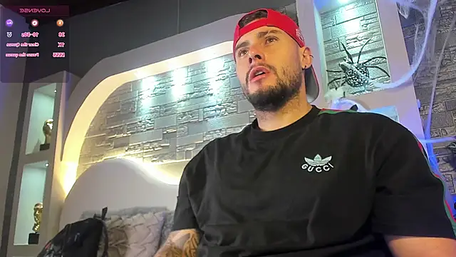 dominic de luca online show from 10-31-25, 04:35