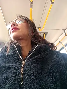 Snapshot of Engeelll chatting on 03-16-26, 06:34 Engeelll online show from 03-16-26, 06:34