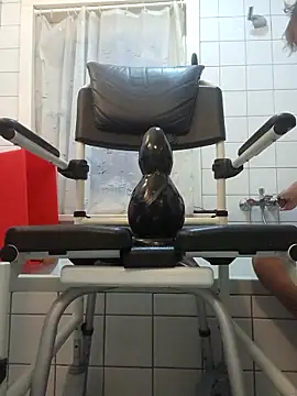 toywood online show from 09-22-25, 04:58