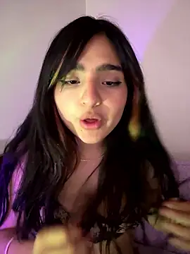 Snapshot of Clementyne30 chatting on 01-12-26, 11:54 Clementyne30 online show from 01-12-26, 11:54