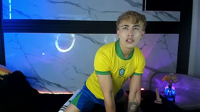 Saimonvela online show from 09-28-25, 05:46