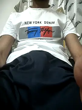 Snapshot of fckboy987 chatting on 03-04-26, 02:56 fckboy987 online show from 03-04-26, 02:56