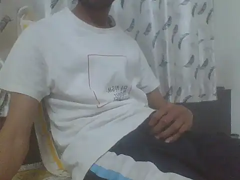 Snapshot of fckboy987 chatting on 03-23-26, 02:54 fckboy987 online show from 03-23-26, 02:54