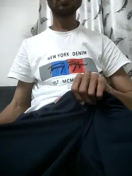 Snapshot of fckboy987 chatting on 03-26-26, 03:28 fckboy987 online show from 03-26-26, 03:28