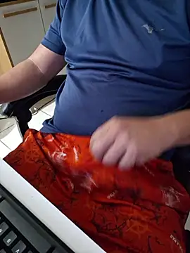 Snapshot of Carloskasado chatting on 01-09-26, 06:38 Carloskasado online show from 01-09-26, 06:38