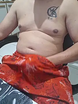 Snapshot of Carloskasado chatting on 03-08-26, 04:38 Carloskasado online show from 03-08-26, 04:38