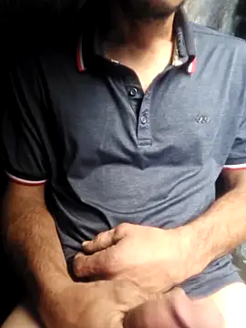 Romance32 online show from 12-21-25, 04:58