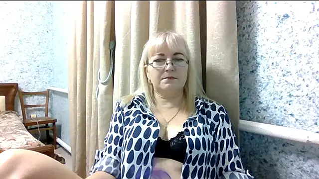 Snapshot of PlayM3Soft chatting on 10-17-25, 06:10 PlayM3Soft online show from 10-17-25, 06:10