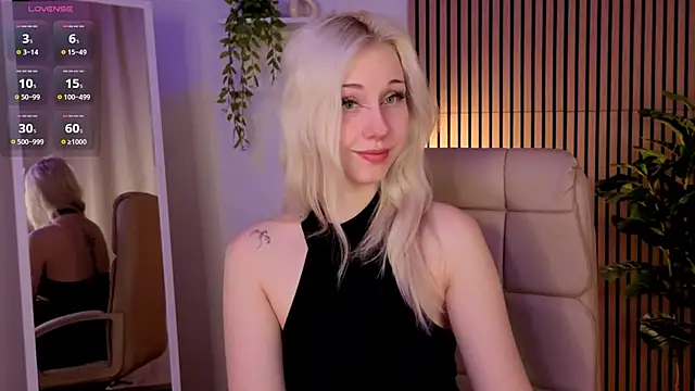 Snapshot of CatEyePro chatting on 03-01-26, 01:51 CatEyePro online show from 03-01-26, 01:51