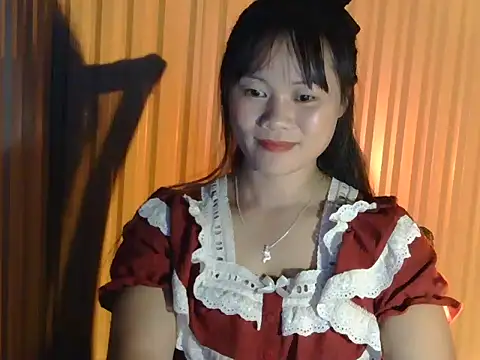 Snapshot of Sisi_dy01 chatting on 10-04-25, 12:36 Sisi dy01 online show from 10-04-25, 12:36