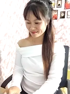 Snapshot of Sisi_dy01 chatting on 10-26-25, 01:50 Sisi dy01 online show from 10-26-25, 01:50