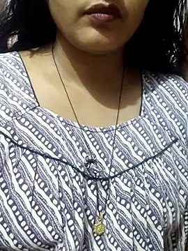 Snapshot of spicysuhana chatting on 06-19-26, 06:51 spicysuhana online show from 06-19-26, 06:51