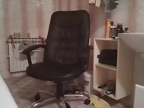 Snapshot of bdsmfreaks12 chatting on 11-13-25, 03:55 bdsmfreaks12 online show from 11-13-25, 03:55