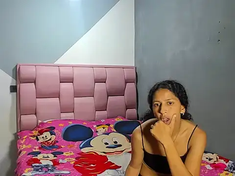 Snapshot of patrickMilena chatting on 06-18-26, 03:40 patrickMilena online show from 06-18-26, 03:40