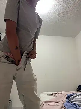 Snapshot of diegoand0911 chatting on 03-28-26, 06:29 diegoand0911 online show from 03-28-26, 06:29