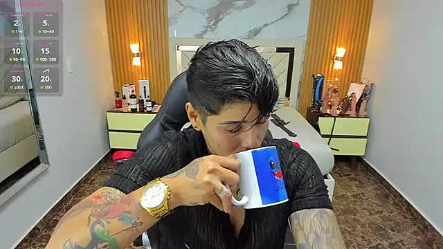 KAROLLJONES1 online show from 10-18-25, 07:36