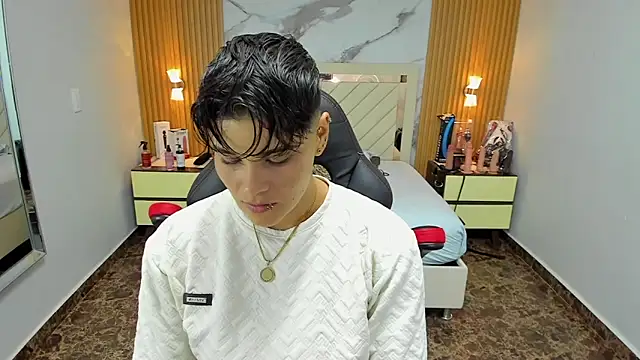 KAROLLJONES1 online show from 10-23-25, 07:56