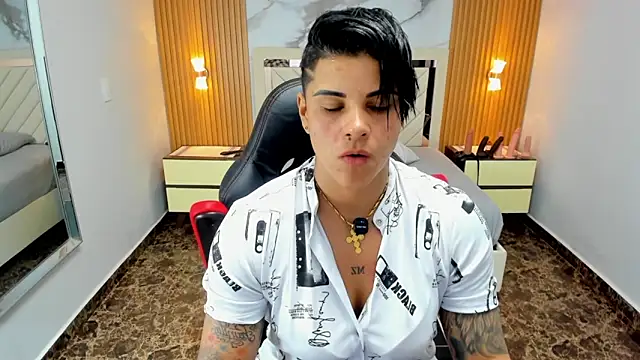 KAROLLJONES1 online show from 05-08-26, 07:19