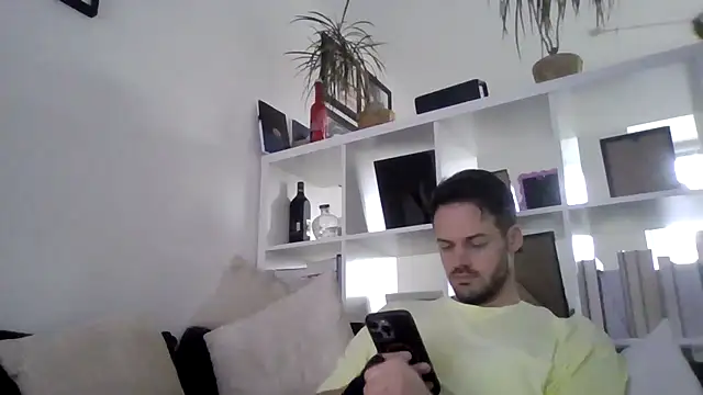 bigcockjohnxxxxx online show from 01-08-26, 01:13