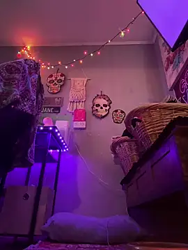 Snapshot of goddessmissmia chatting on 03-17-26, 02:53 goddessmissmia online show from 03-17-26, 02:53