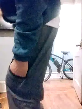 Snapshot of 77daddydick chatting on 11-01-25, 10:34 77daddydick online show from 11-01-25, 10:34