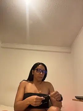 princesaliay online show from 06-18-26, 11:14