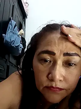 linda luna29 online show from 09-28-25, 03:12