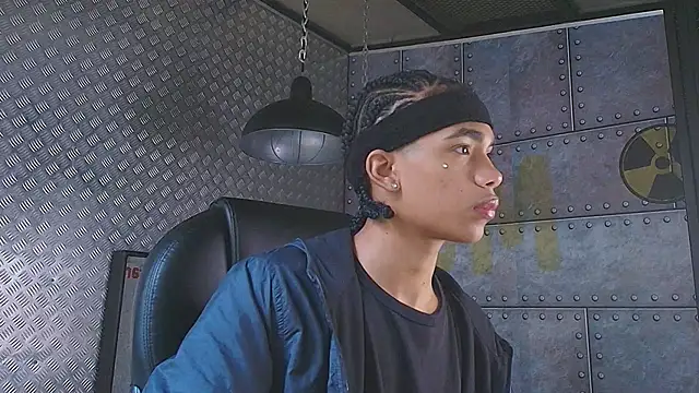 AlanCutee online show from 10-05-25, 12:03