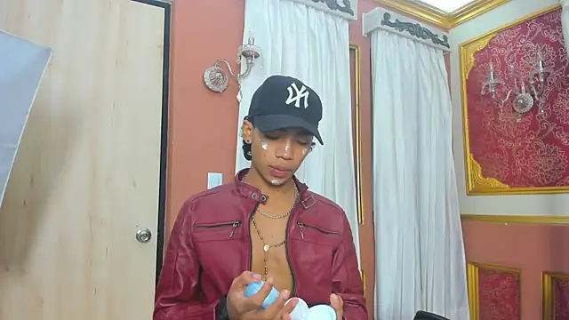 AlanCutee online show from 06-24-26, 12:59