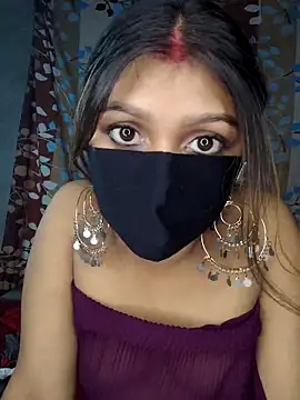 Snapshot of Hot_Sony777 chatting on 09-11-25, 03:45 Hot Sony777 online show from 09-11-25, 03:45
