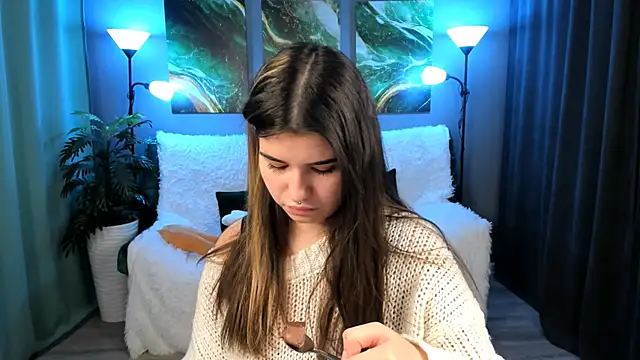 AnoraDark online show from 09-29-25, 07:19